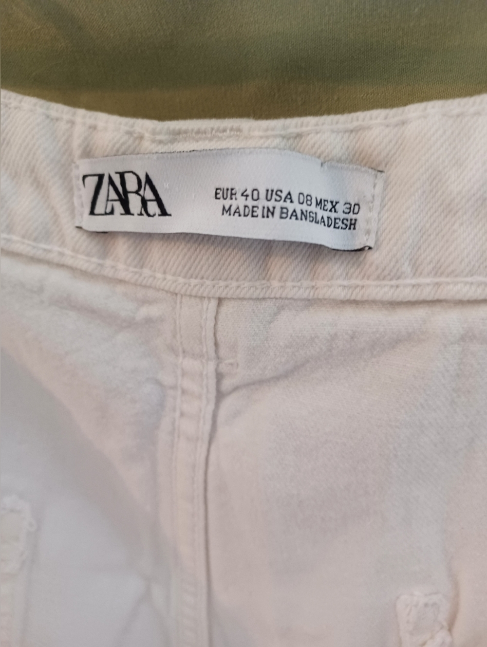 Zara White Cargo Barrel Leg Pants with Ankle Zips - Picture 8 of 9